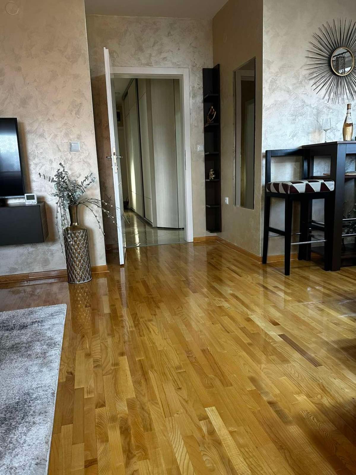 Apartment L&d